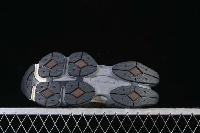 New Balance Retro Casual Running Shoes with ABZORB Cushioning - U9060FMB