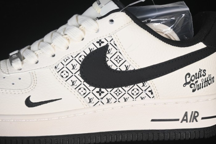 Nike Air Force 1'07 Low Casual Sneakers with Full-Length Air Cushion - XD2588-601