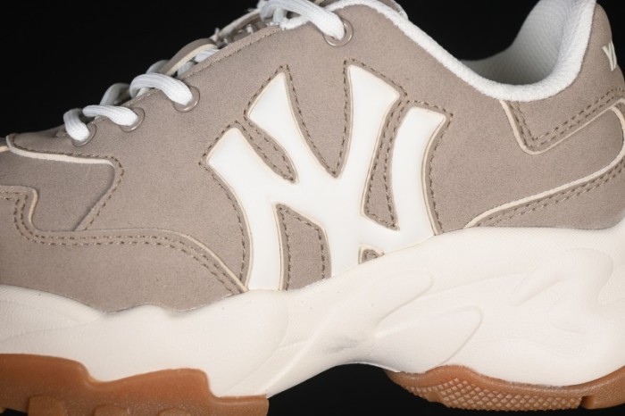 New York Yankees Bigball Chunky Vintage Window Platform Sneakers - 3ASHVT35N50BRS