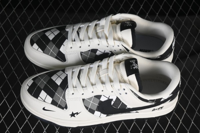 Nike SB Dunk Low BAPE Collaboration White Black Grid Low-Top Casual Skate Shoes - SC0601-463