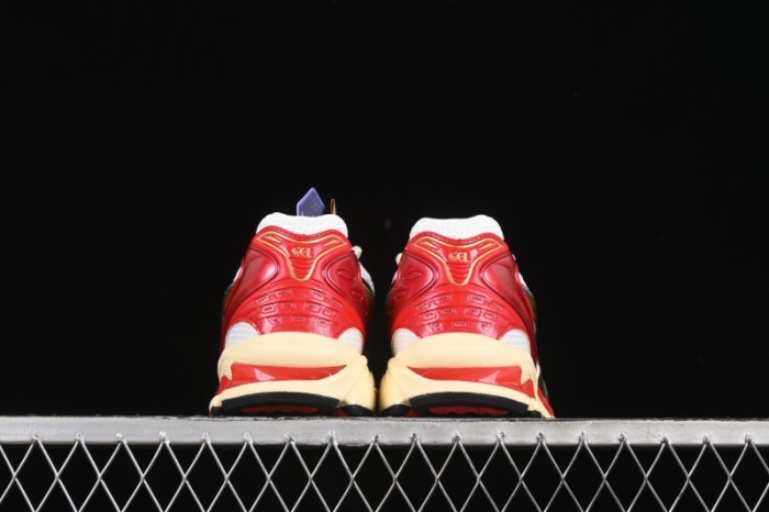 Asics Gel-Kayano 14 Running Shoes with Advanced Cushioning and Breathable Design - 1203A692-100