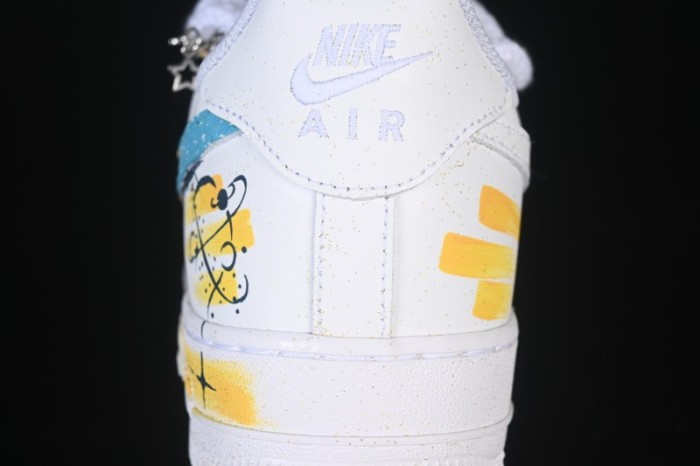 Nike Air Force 1 '07 Low Leo Hand-Painted Doodle Zodiac Series Low-Top Casual Sneakers - 723-822