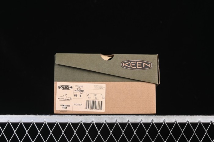 Keen Howser III Slide Winter Plush Casual Lifestyle Shoe - 1029435