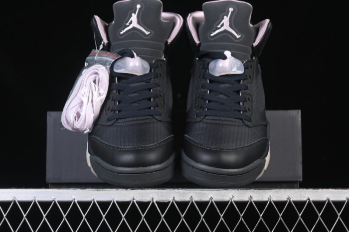 Air Jordan 5 Retro Paris Saint-Germain Off Noir Basketball Shoes - HQ3004-001