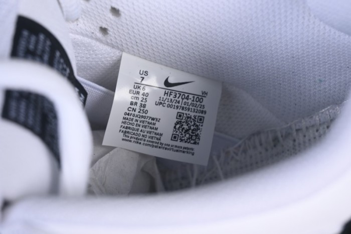 Nike SB Dunk Low Classic White Black Low-Top Casual Skate Shoes HF3704-100