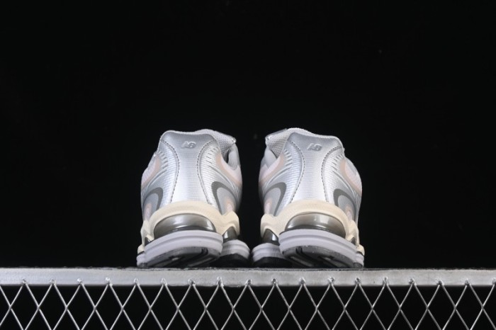 New Balance 2000 Series Retro Dad Style Casual Running Shoes - U20005F9