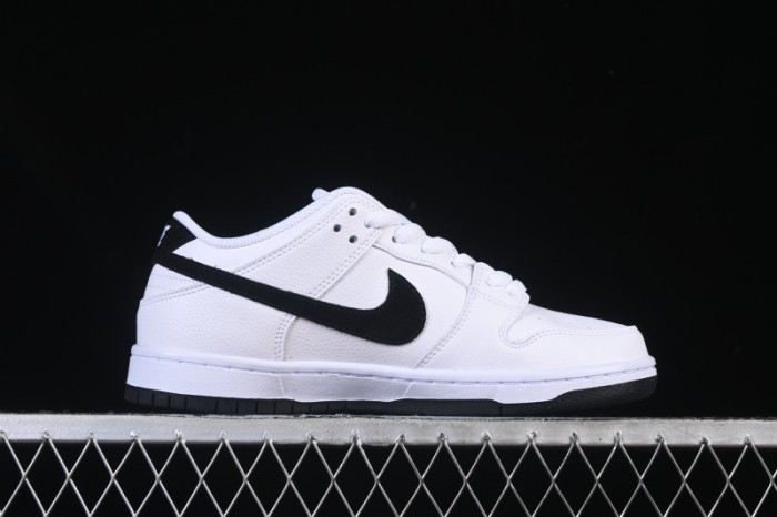 Nike SB Dunk Low Classic White Black Low-Top Casual Skate Shoes HF3704-100