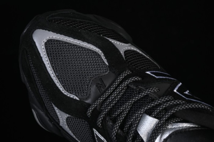 New Balance Retro Casual Running Shoes with ABZORB Cushioning - U9060FOS