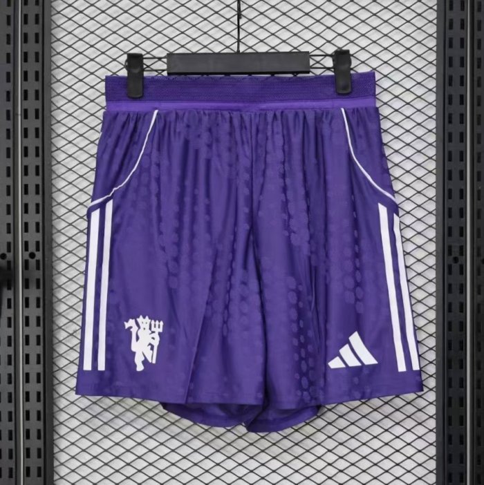 Player Version 25/26 Manchester United Purple Shorts