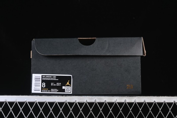 Nike Air Jordan 1 Mid AJ1 Black White Orange - DQ8426-801