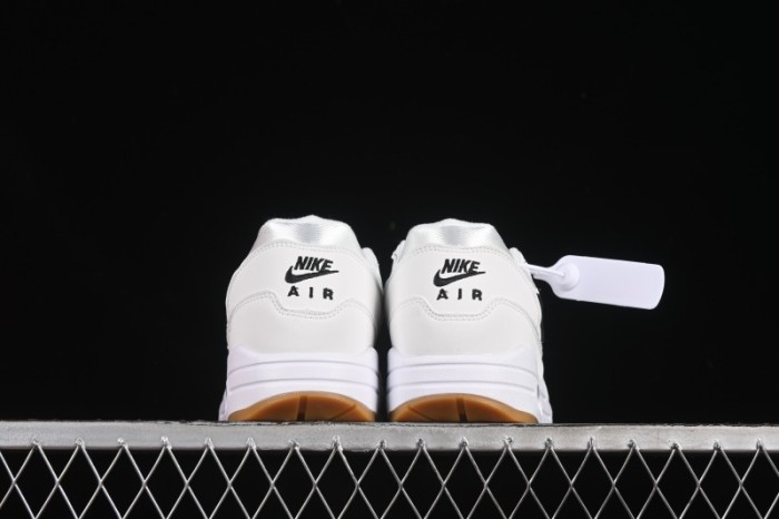 Nike Air Max 1 Retro Running Shoes with Half-Sole Air Cushion - FN0697-100