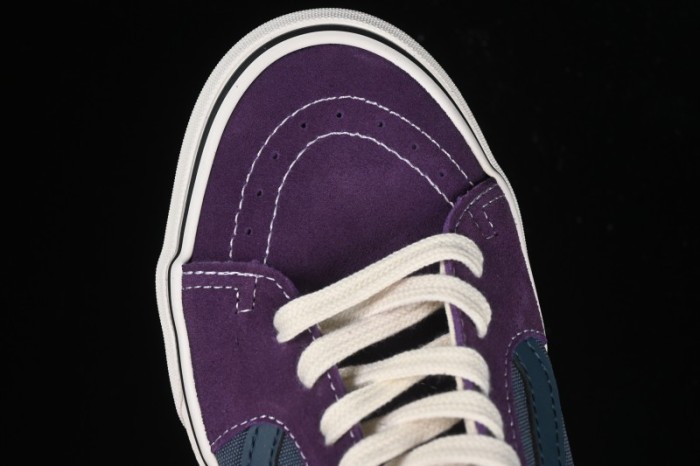 Vans Sk8-Low Skate Shoes with Slip-Resistant Sole - VN0A4UUK76T