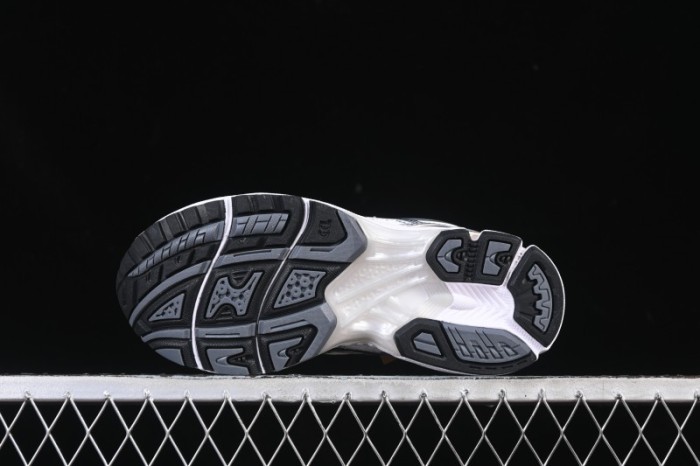 Asics Gel-Kayano 14 Breathable Professional Running Shoes - 1203A537-110