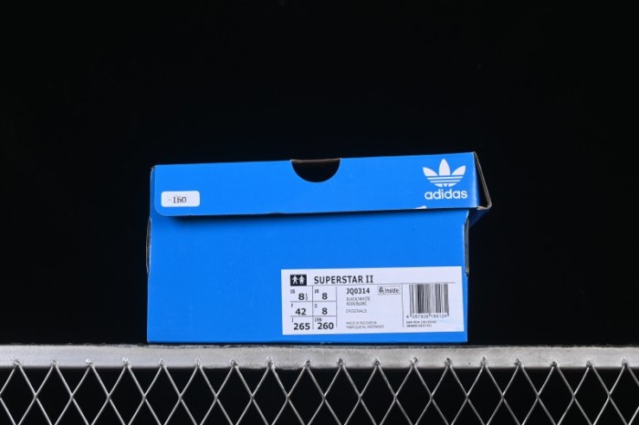 Adidas Superstar II J Casual Sneakers with Shell Toe Design - JQ0314