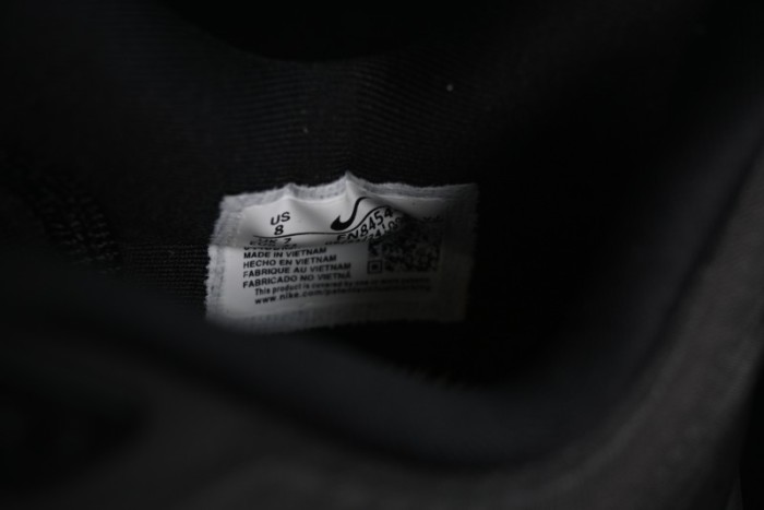 Nike Zoom Fly 6 Lightweight Responsive Running Shoes with Carbon Fiber Plate - FN8454-001