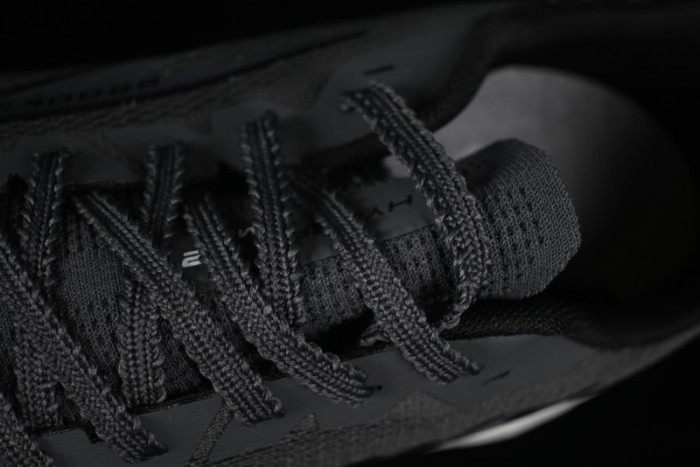 Brooks Hyperion Max 2 Cushioned Racing Shoes for Marathon - 1104341D402