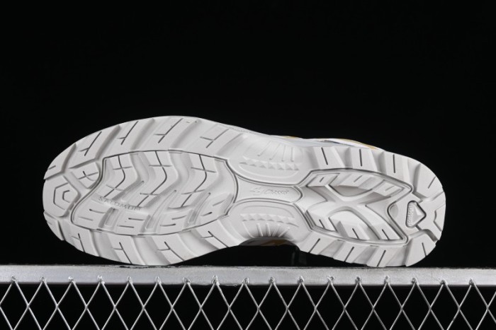 Salomon XT-Quest ADV Beige Outdoor Trail Running Shoes - 475421-34 1