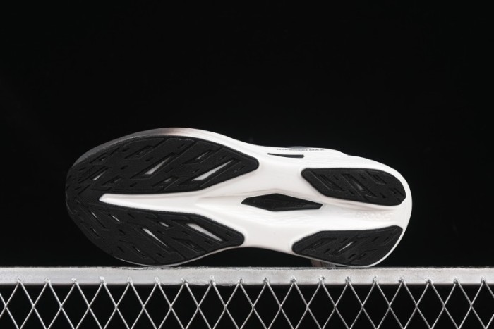 Brooks Hyperion Max 2 Cushioned Racing Shoes for Marathon - 1104341D402