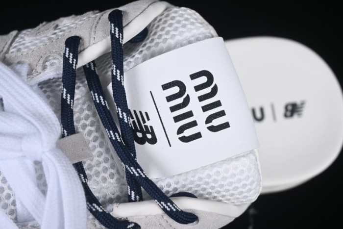 MiuMiu x New Balance 530 Series Low-Top Classic Retro Casual Slip-On - 530