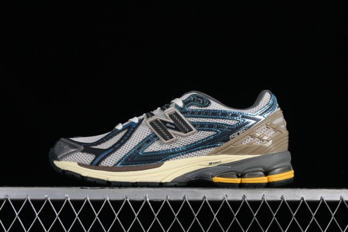New Balance 1906 Series Retro Dad Style Casual Running Shoes with T-Beam Outsole - M1906RRC 1