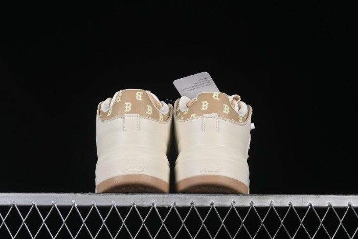 New York Yankees MLB Chunky Liner Lightweight Platform Sneakers with Hook and Loop Closure - 3ASXLMC4N43BGS