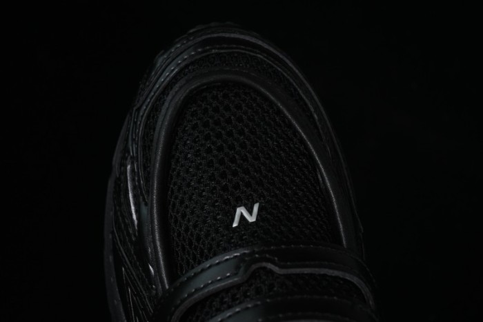 New Balance 1906 Series Loafers Casual Shoes with T-Beam Support and Exposed Cushioning - U1906LAI