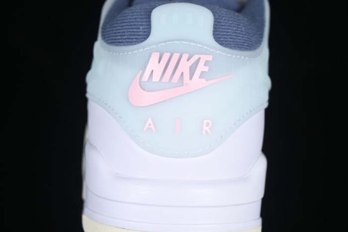 Nike Air Jordan 4 Remastered Retro Sneakers in Sky Blue - FQ7939-101