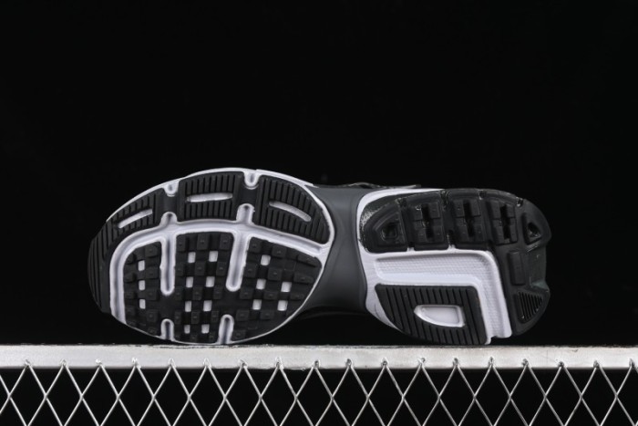 Nike V2K Runtekk 3XL Retro Low-Top Running Shoes with Shock Absorption and Anti-Slip Design - FD0736-005