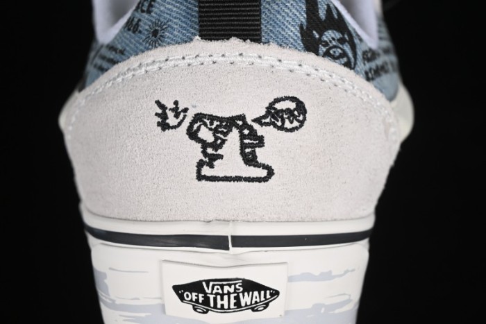 HIRONO Knu Skool Low-Top Casual Sneakers with Denim Graffiti Design - VN0009QCRBL