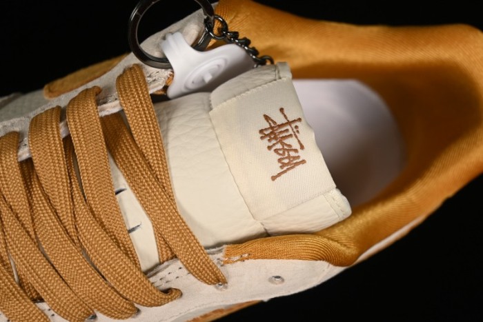 Nike Air Force 1 '07 Low Stussy Collaboration - Wheat Pig Leather Low-Top Casual Sneakers - HD1968-020 1