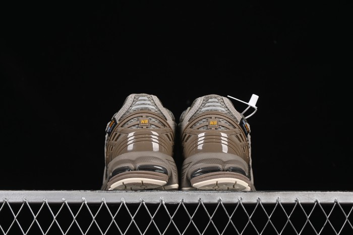 New Balance 1906 Series Retro Dad Style Casual Running Shoes - U1906ROB