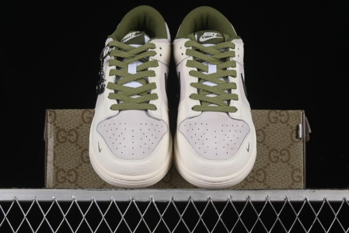 Nike SB Dunk Low Gucci Collaboration Anniversary High-End Custom Sneakers - KK1888-002