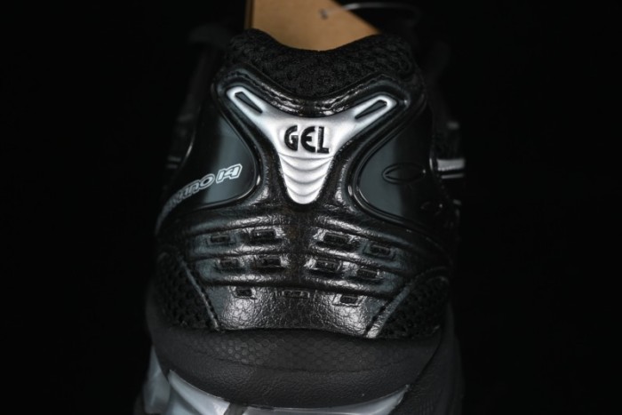 Asics Gel-Kayano 14 Running Shoes with Breathable Design and Professional Cushioning - 1201A019-006