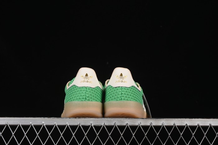 Adidas Originals Gazelle Indoor Retro Casual Sneakers with Anti-Slip and Durable Design - JH5417