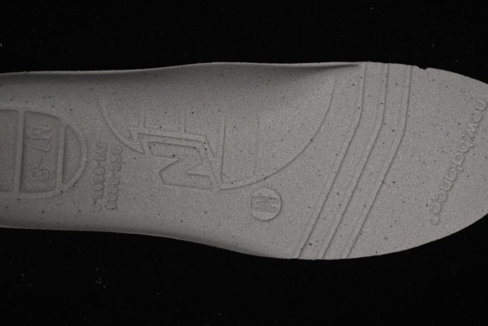 New Balance 1906 Series Retro Dad Style Casual Running Shoes - M1906RWF