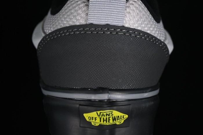 Vans OG Classic Slip-On Acid Wash Retro Grey Black Skate Shoes - VN0009QCGRY 1