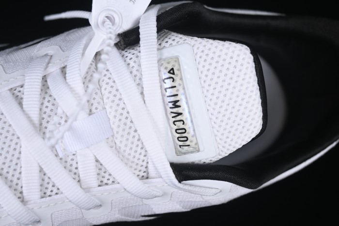 Adidas Climacool FW1221 Lightweight Running Shoes with Breathable Design - FW1221