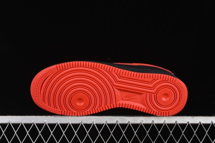 Nike Air Force 1 '07 Low Casual Sneakers with Full-Length Air Cushion - FJ4146-002