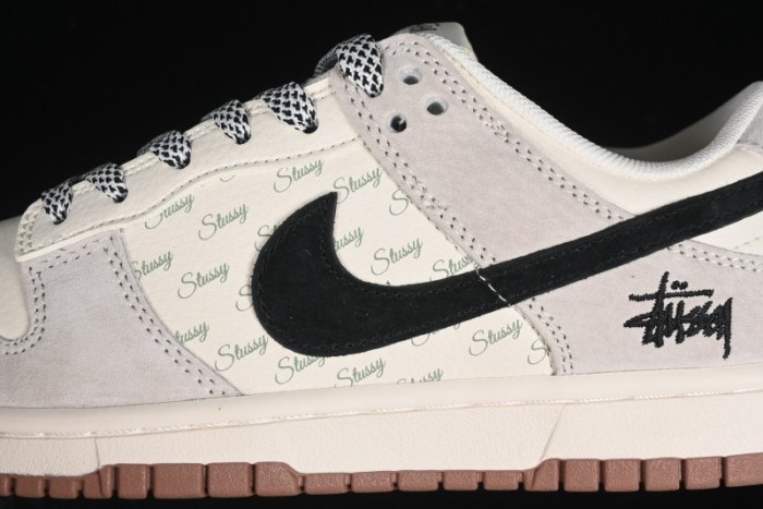 Nike SB Dunk Low Stussy Collaboration - Grey Black Checkerboard Gum Sole Anniversary Custom Low-Top Casual Skate Shoes - CF3688-031