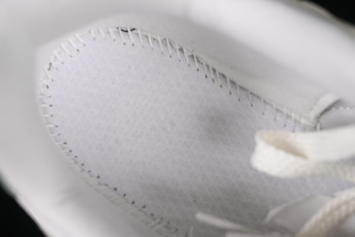 New Balance NB9060 Series Retro Casual Running Shoes with ABZORB Cushioning - U9060EEI