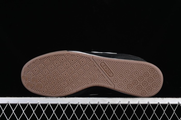 New Balance RC24 Series Retro Football-Inspired Casual Sneakers - URC42LB 1