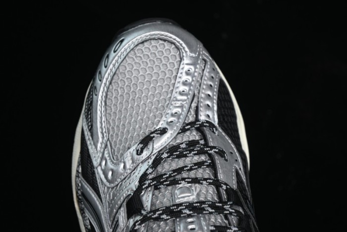 Asics Gel-Nimbus 10.1 Retro Breathable Casual Shoes with Cushioning for Men - 1203A543-020