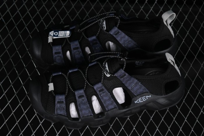 Keen Newport H2 Outdoor Sports Water Sandals with Toe Protection - 1026686BLACK