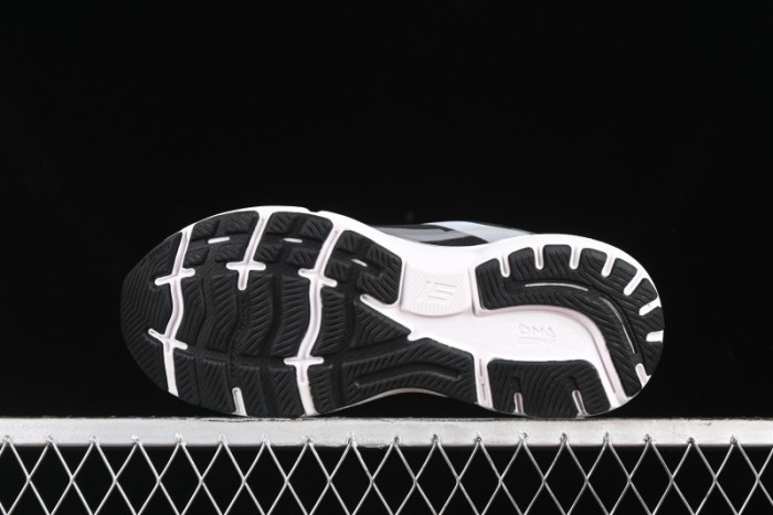 Brooks Ghost 15 Running Shoes with DNA LOFT V2 Cushioning and Breathable Air Mesh - 1103931D012