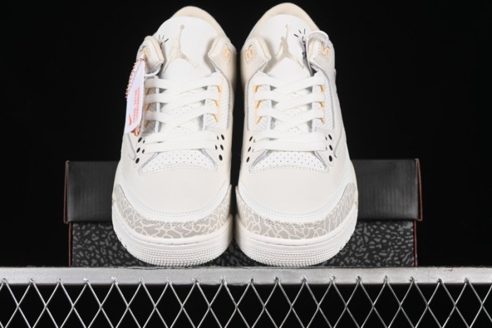 Nike Air Jordan 3 Retro Cactus Jack Collaboration High-Top Basketball Shoes with Soft Napa Leather and Visible Air Cushion - 136064-668