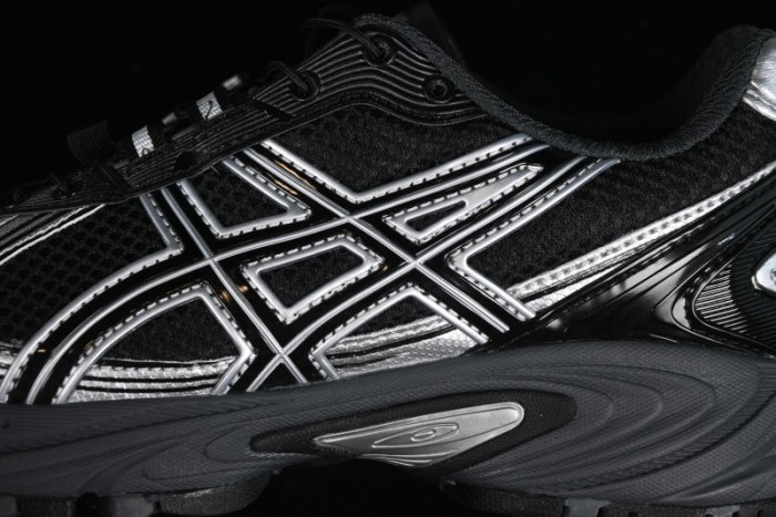 Asics Gel-Kahana Tr V4 Running Shoes with FF BLAST PLUS Cushioning - 1203A497-001