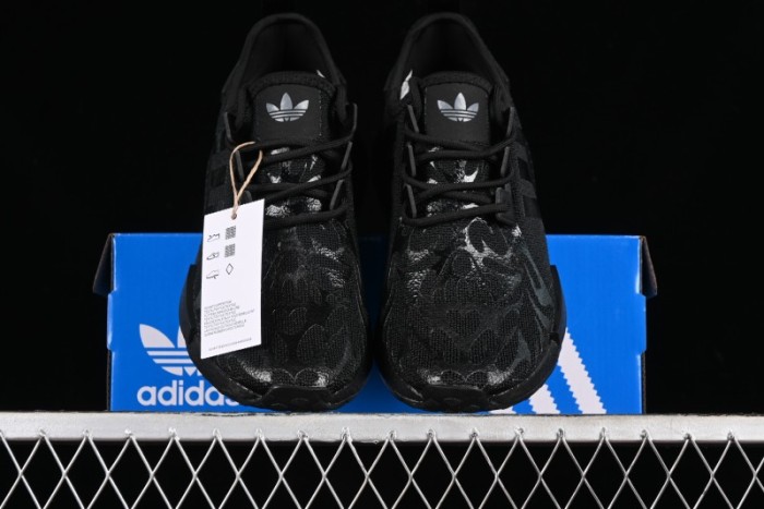 Adidas NMD R1 Boost IE6000 Casual Running Shoes 1