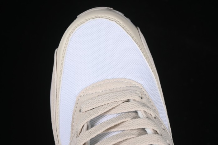 Nike Air Max 90 Retro Running Shoes with Air Cushion Technology - DH4103-100