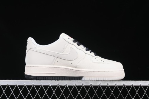 Nike Air Force 1 '07 Low Supreme Collaboration Casual Sneakers with Dual-Color Sole - XZ6188-017