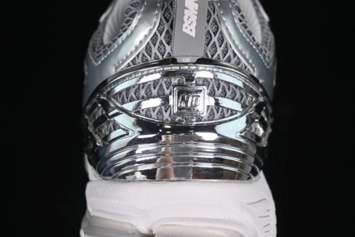 New Balance 1906 Series Retro Dad Style Casual Running Shoes - M1906RBT